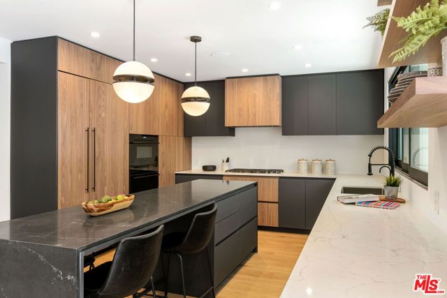 11428 Dona Lola Drive, Studio City (los Angeles), CA 91604