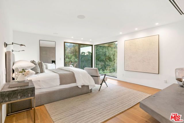 11428 Dona Lola Drive, Studio City (los Angeles), CA 91604