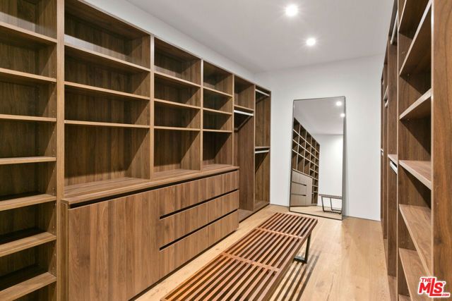 11428 Dona Lola Drive, Studio City (los Angeles), CA 91604