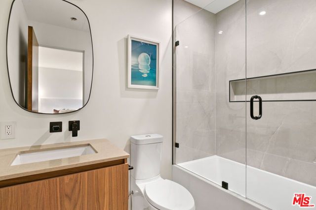 11428 Dona Lola Drive, Studio City (los Angeles), CA 91604