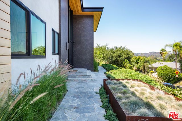 11428 Dona Lola Drive, Studio City (los Angeles), CA 91604