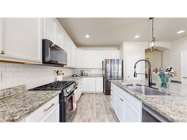 18189 W 85th Dr, Arvada, CO 80007