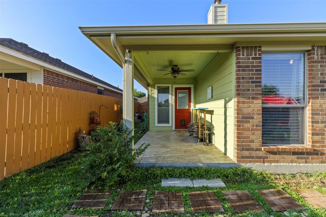 9236 Jason Drive, White Settlement, TX 76108