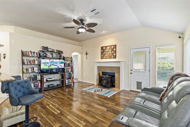 9236 Jason Drive, White Settlement, TX 76108