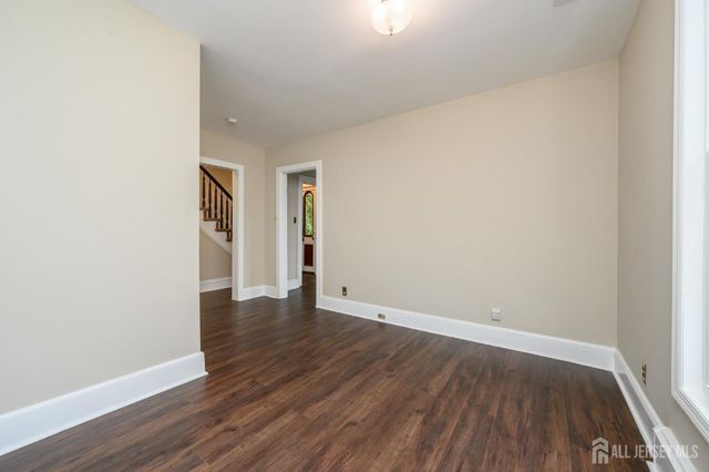 32 High Street, Blairstown, NJ 07825