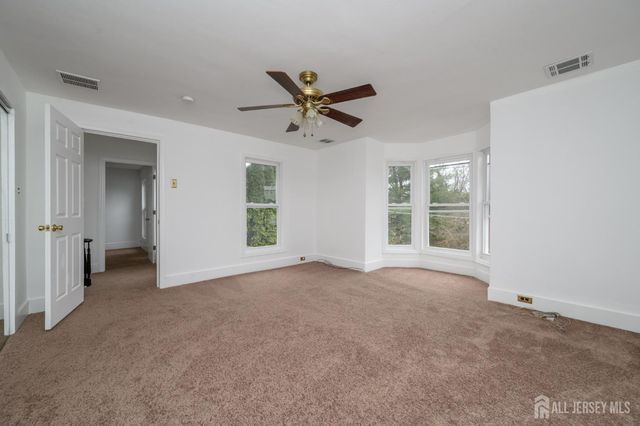 32 High Street, Blairstown, NJ 07825