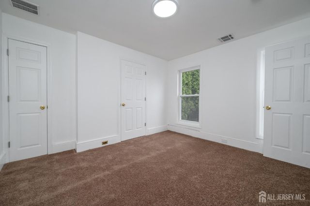 32 High Street, Blairstown, NJ 07825