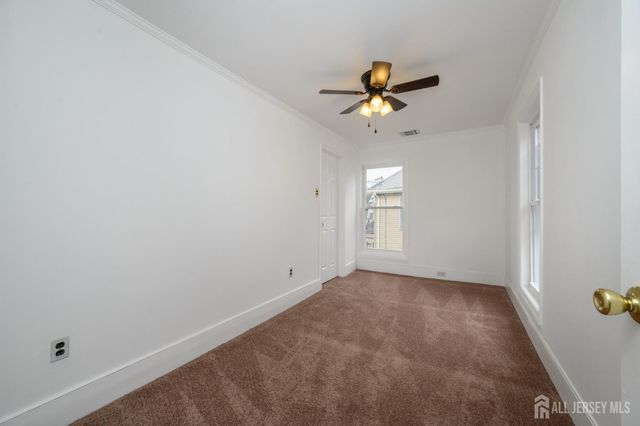 32 High Street, Blairstown, NJ 07825