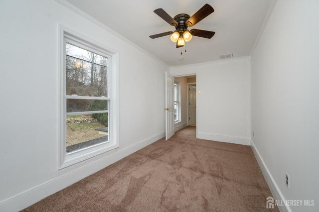 32 High Street, Blairstown, NJ 07825