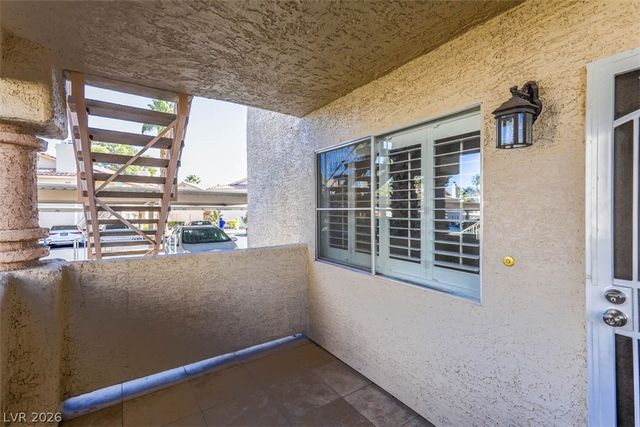 929 Boulder Mesa Drive 102, Las Vegas, NV 89128