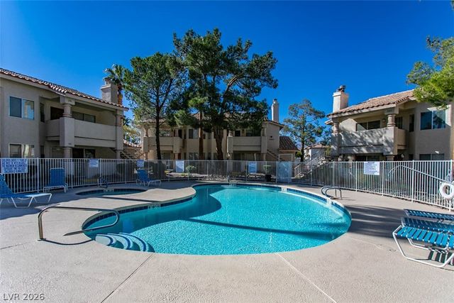 929 Boulder Mesa Drive 102, Las Vegas, NV 89128