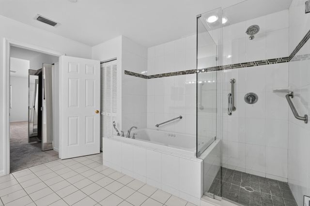 6130 SE Georgetown Place, Hobe Sound, FL 33455