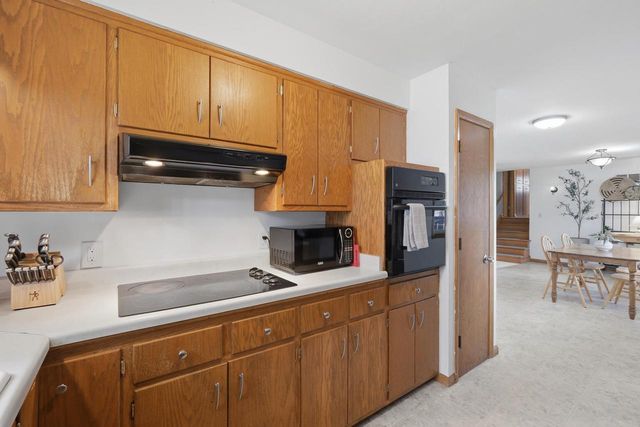 926 Frederick Street, Sun Prairie, WI 53590