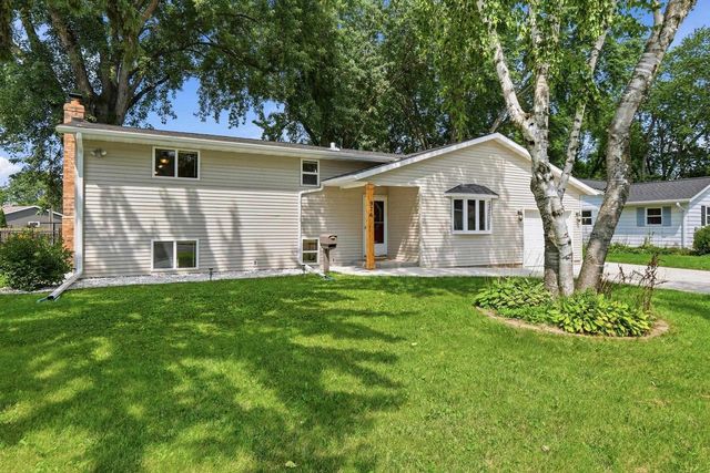 926 Frederick Street, Sun Prairie, WI 53590