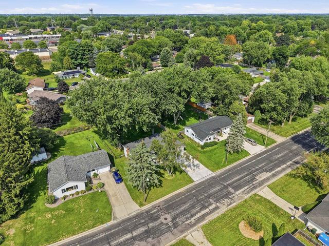 926 Frederick Street, Sun Prairie, WI 53590