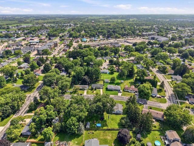 926 Frederick Street, Sun Prairie, WI 53590