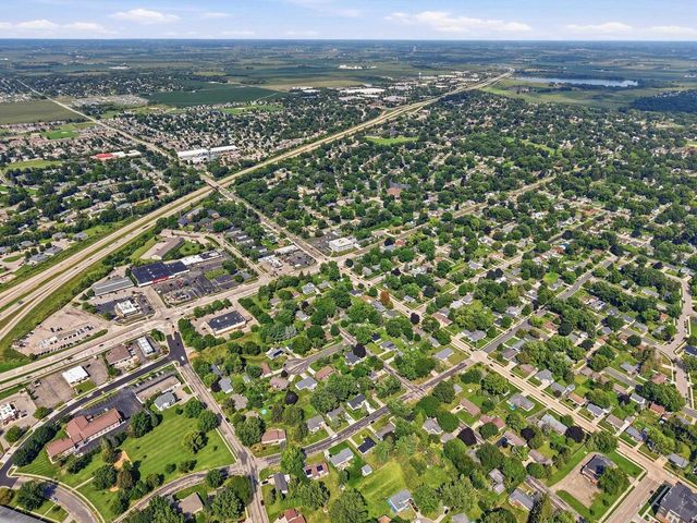 926 Frederick Street, Sun Prairie, WI 53590