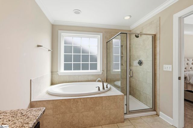 603 Creekside Bluff Court, Simpsonville, SC 29681