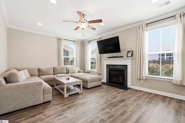 603 Creekside Bluff Court, Simpsonville, SC 29681