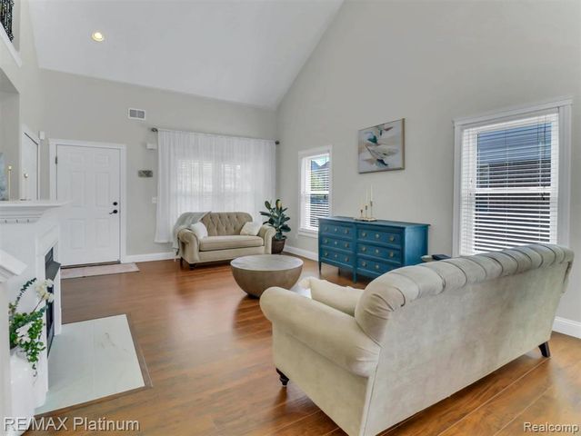 42202 Milton Drive, Belleville, MI 48111
