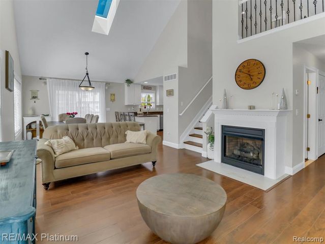 42202 Milton Drive, Belleville, MI 48111