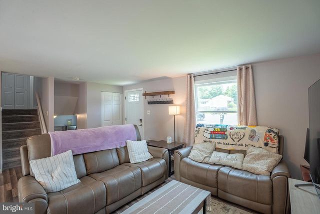 17 FOXWOOD CT, Sicklerville, NJ 08081