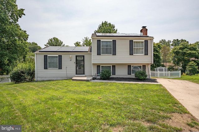 17 FOXWOOD CT, Sicklerville, NJ 08081