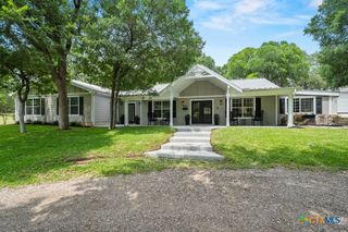 601 Valley View West Road, San Marcos, TX 78666