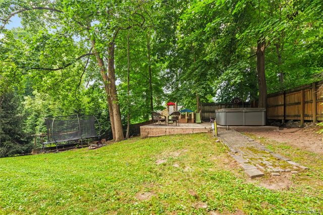 499 Orangeburg Road, Pearl River, NY 10965