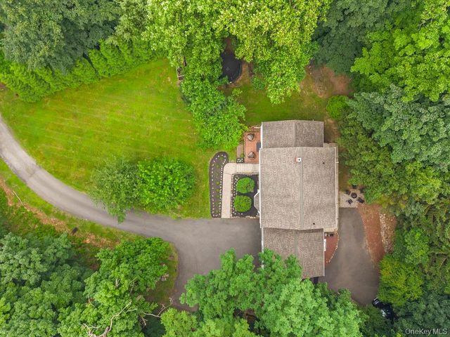 499 Orangeburg Road, Pearl River, NY 10965