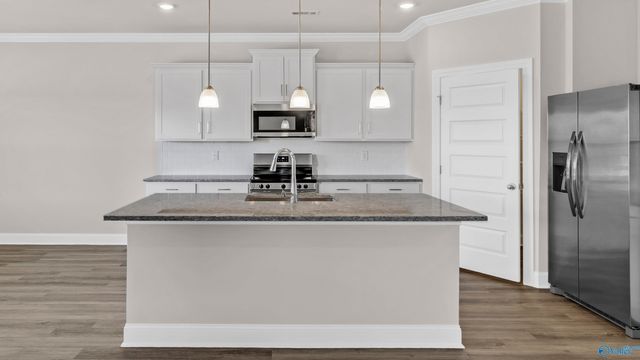 203 Crane Hollow Lane, Huntsville, AL 35811