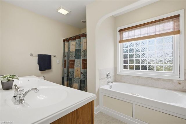 210 Jane Sowers Road, Statesville, NC 28625