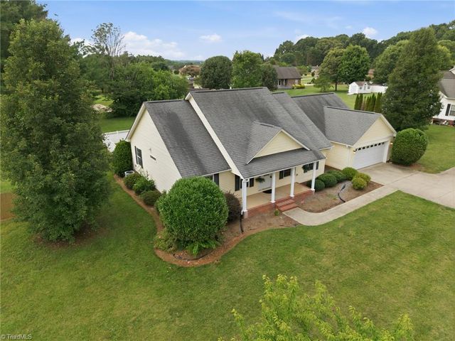 210 Jane Sowers Road, Statesville, NC 28625