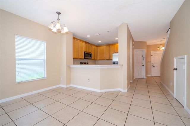 9400 FLOWERING COTTONWOOD ROAD, Orlando, FL 32832