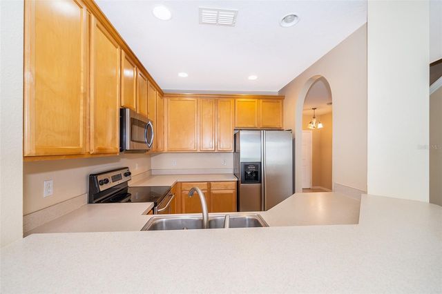 9400 FLOWERING COTTONWOOD ROAD, Orlando, FL 32832