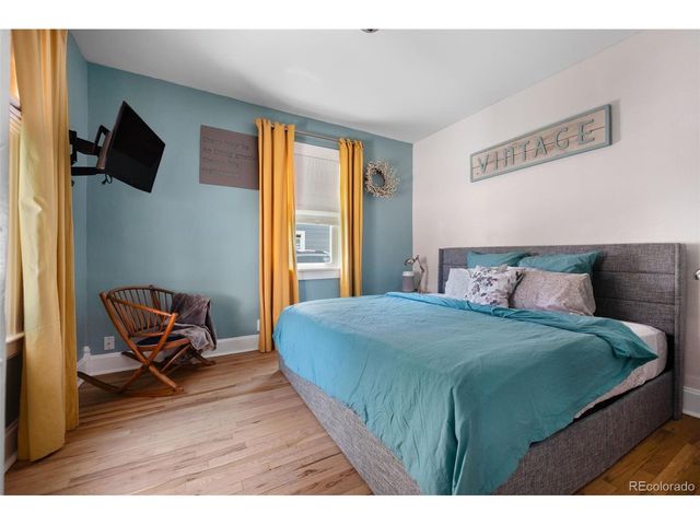 1625 Dayton St, Aurora, CO 80010