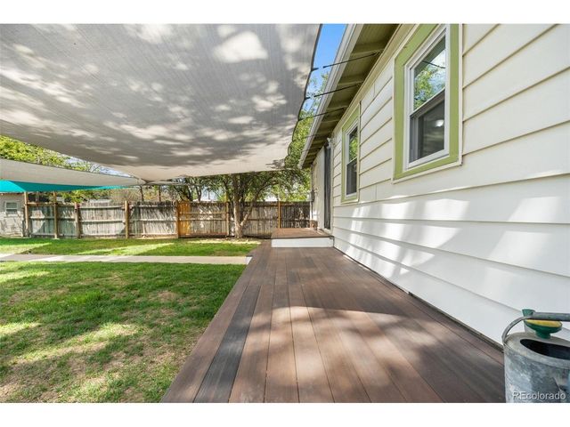 1625 Dayton St, Aurora, CO 80010