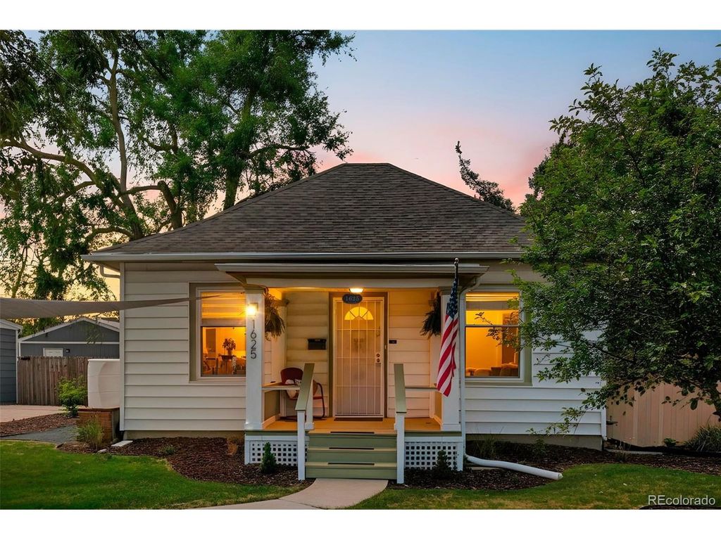 1625 Dayton St, Aurora, CO 80010