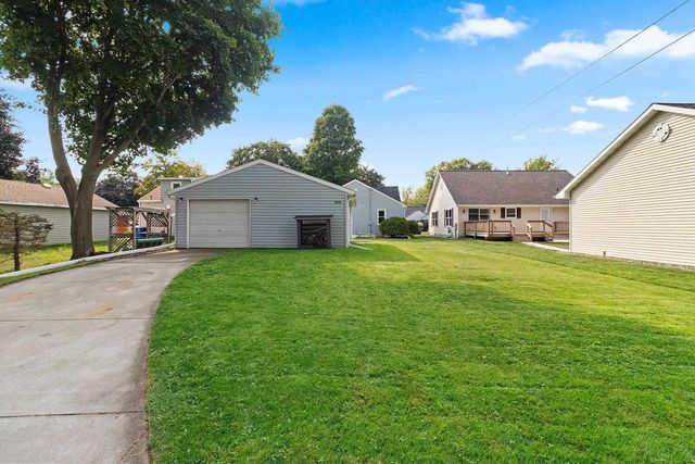 1014 WILSON AVENUE, Green Bay, WI 54303