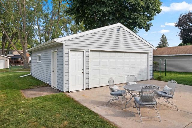 1014 WILSON AVENUE, Green Bay, WI 54303