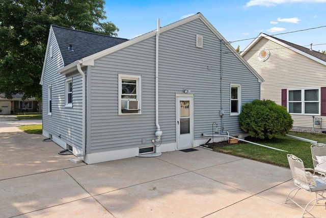 1014 WILSON AVENUE, Green Bay, WI 54303