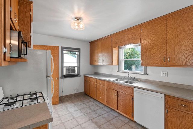 1014 WILSON AVENUE, Green Bay, WI 54303