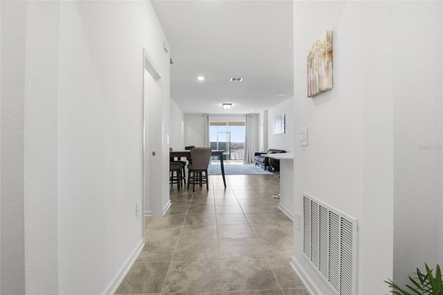 954 LAUREL VIEW WAY, Groveland, FL 34736