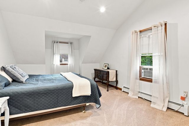 4 Mccann Place, Paxton, MA 01612