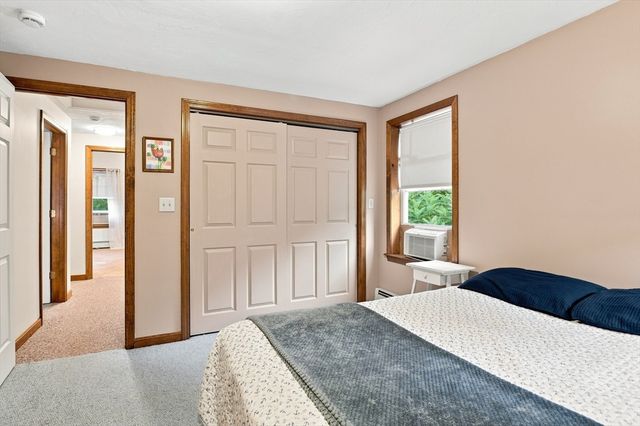 4 Mccann Place, Paxton, MA 01612