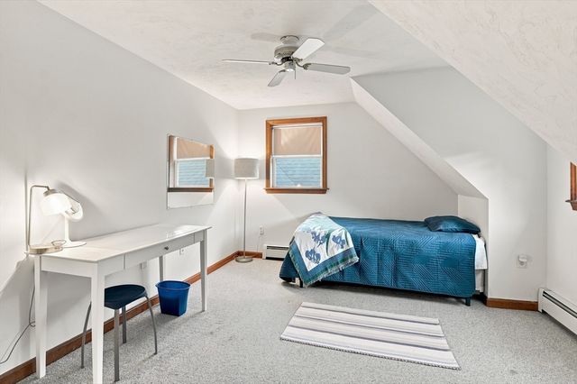 4 Mccann Place, Paxton, MA 01612