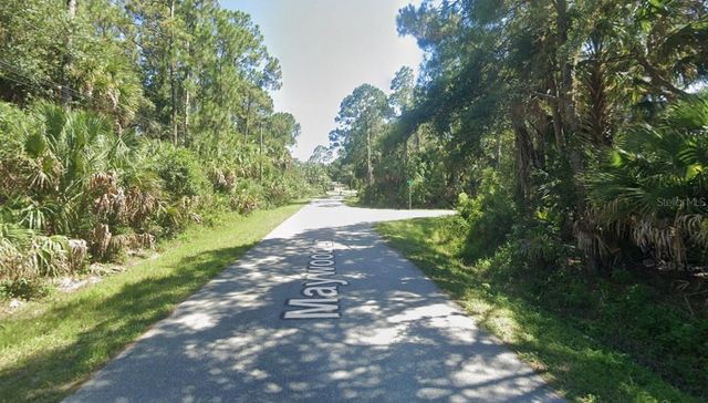 MAYWOOD LANE, North Port, FL 34286