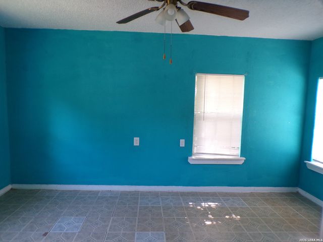 318 McDougal, San Antonio, TX 78223