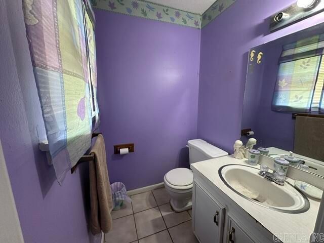 1210 S Center Street, Lonoke, AR 72086