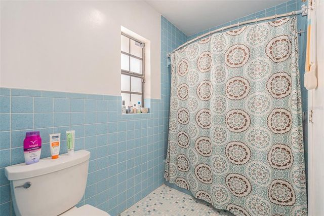 7907 PAT BOULEVARD, Tampa, FL 33615